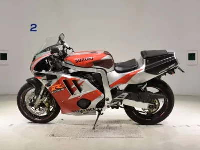 Suzuki GSX-R400R  с аукциона в Японии