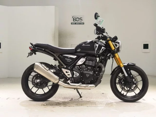 Triumph  SPEED 400 лот № 5297 оценка 5  с аукциона в Японии