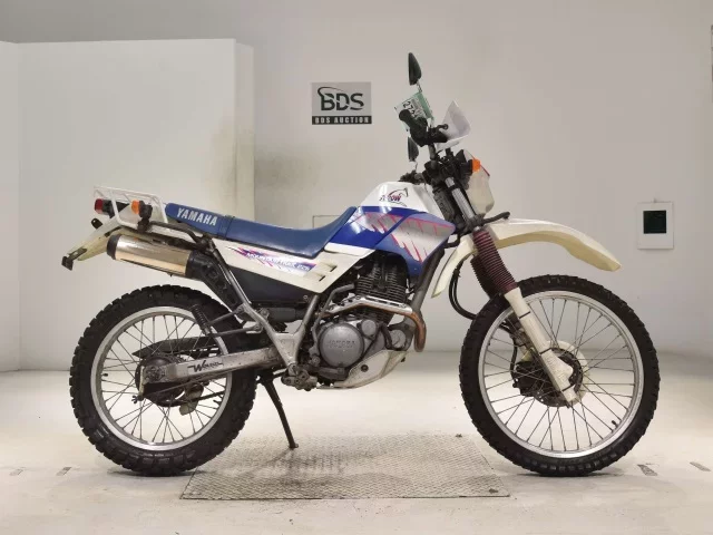 Yamaha SEROW 225-2 лот № 2721 оценка 4  с аукциона в Японии