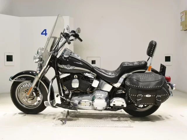 Harley-Davidson HARLEY FLSTCI1450