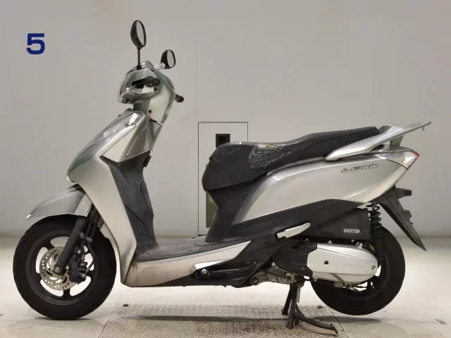 Honda LEAD 125