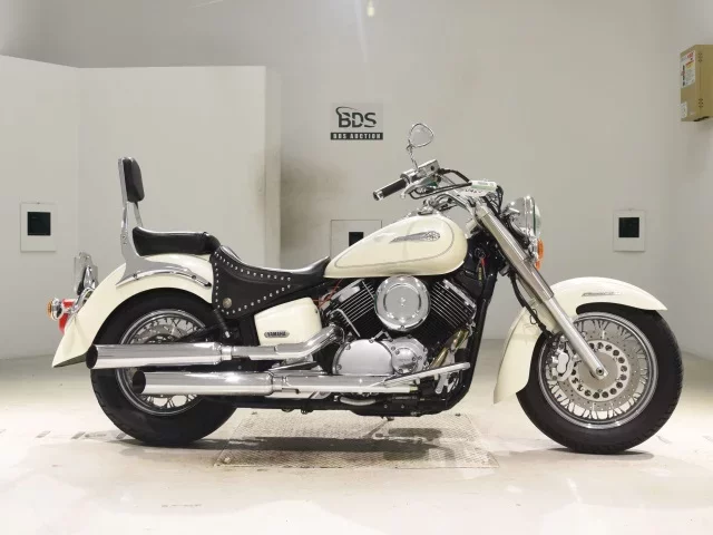 Yamaha DRAGSTAR1100 CLASSIC лот № 0423 оценка 4  с аукциона в Японии