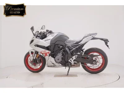 Suzuki GSX-8R  с аукциона в Японии