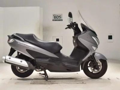 Suzuki BURGMAN200  с аукциона в Японии