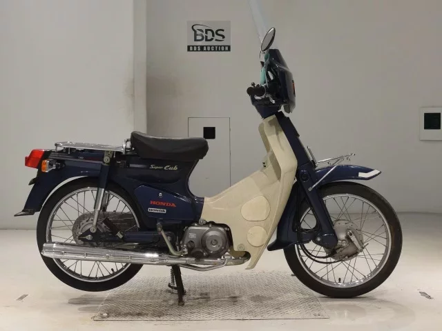 Honda C90