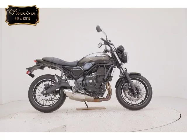 Kawasaki Z650RS лот № 0127 оценка 7  с аукциона в Японии
