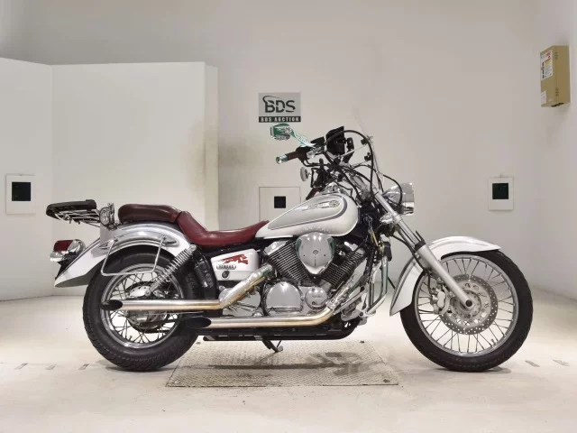 Yamaha DRAGSTAR 250 лот № 2703 оценка 4  с аукциона в Японии