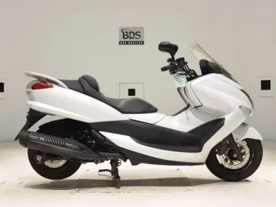 Yamaha MAJESTY 250-4  с аукциона в Японии