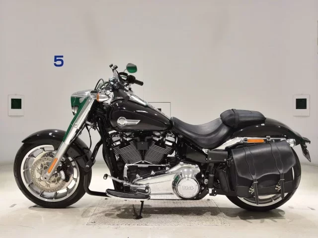 Harley-Davidson HARLEY FLFBS1870