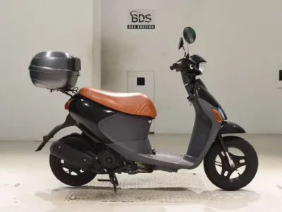Suzuki LET S4