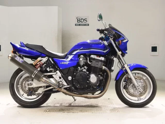 Honda CB1300SF лот № 3139 оценка 4  с аукциона в Японии