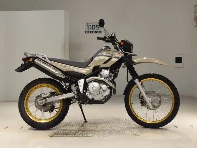 Yamaha SEROW 250-2 лот № 3154 оценка 6  с аукциона в Японии