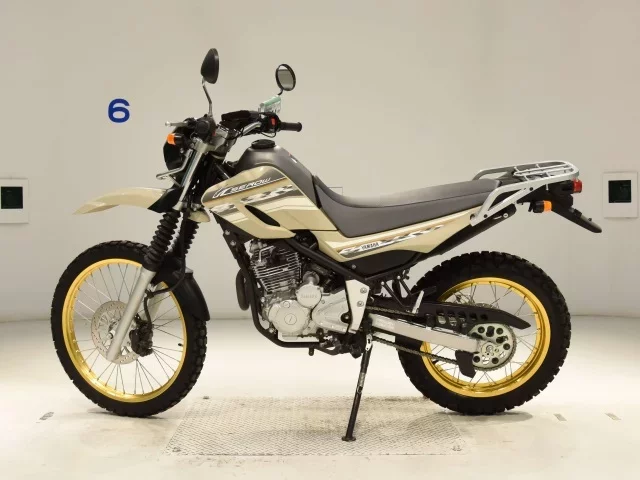 Yamaha SEROW 250-2