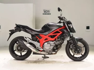 Suzuki GLADIUS400  с аукциона в Японии