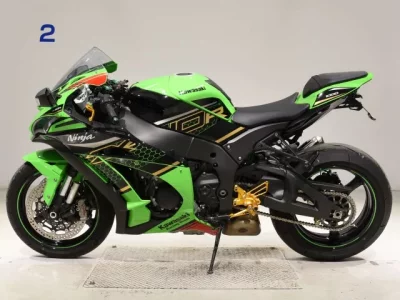 Kawasaki ZX-10RA лот № 5057 оценка 5  с аукциона в Японии 2