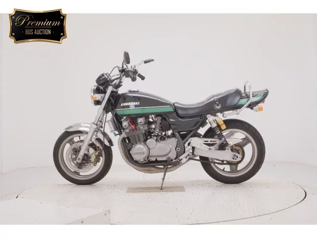 Kawasaki ZEPHYR750