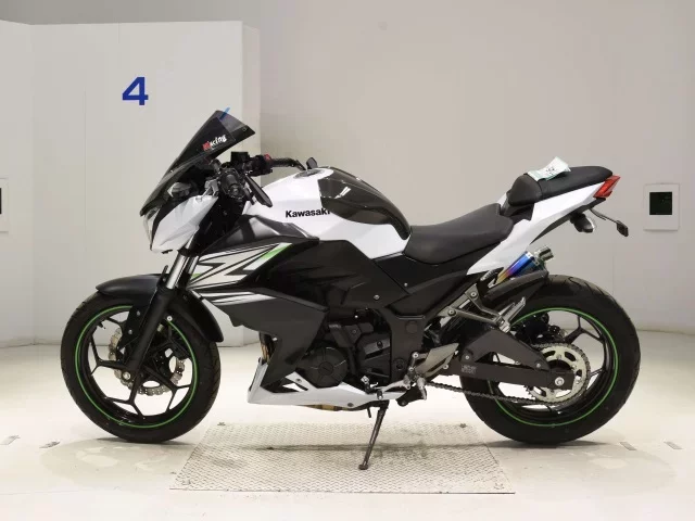 Kawasaki Z250