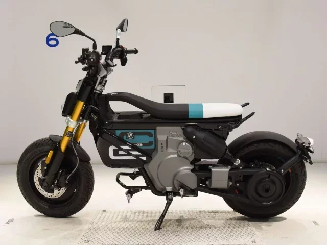 Other BMWCE02