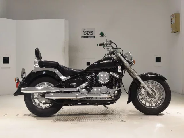 Yamaha DRAGSTAR400 CLASSIC лот № 0301 оценка 4  с аукциона в Японии