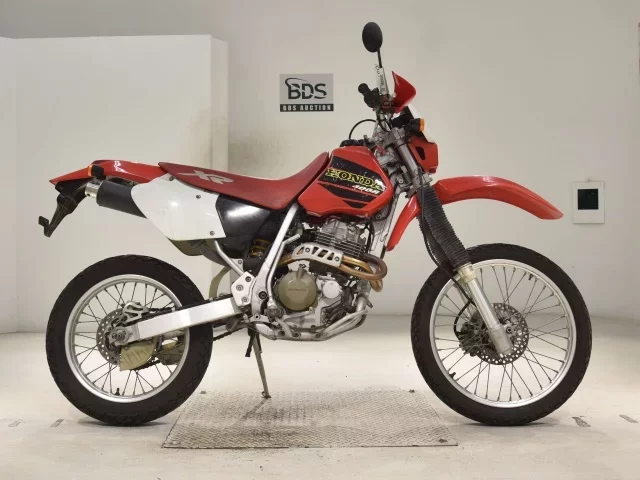 Honda XR400R лот № 0575 оценка 4  с аукциона в Японии