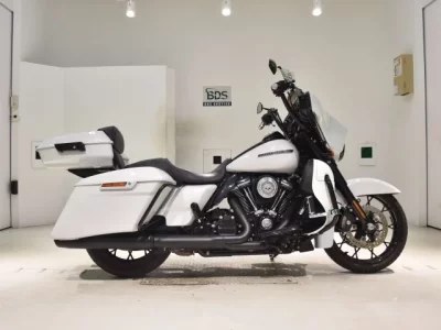 Harley-Davidson HARLEY FLHXS1870  с аукциона в Японии