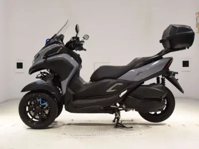 Yamaha TORI CITY 300 лот № 7848 оценка 4  с аукциона в Японии 2