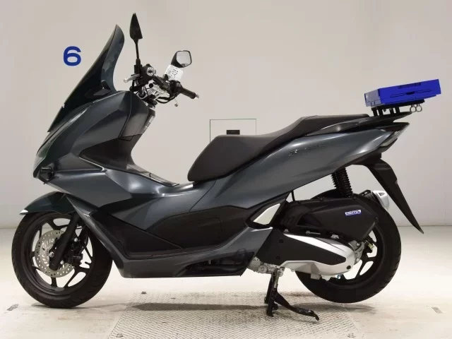Honda PCX125-4