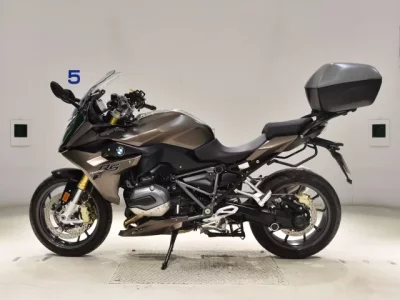 BMW BMWR1200RS  с аукциона в Японии