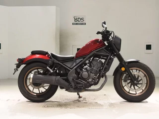 Honda REBEL 250S лот № 0422 оценка 4  с аукциона в Японии