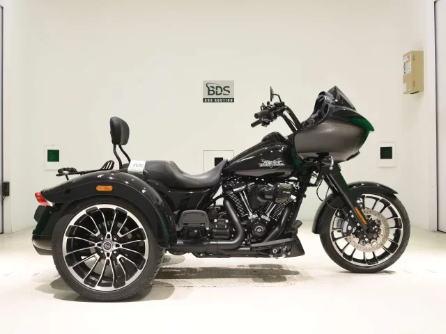Harley-Davidson HARLEY FLTRT1870 лот № 3053 оценка 5  с аукциона в Японии