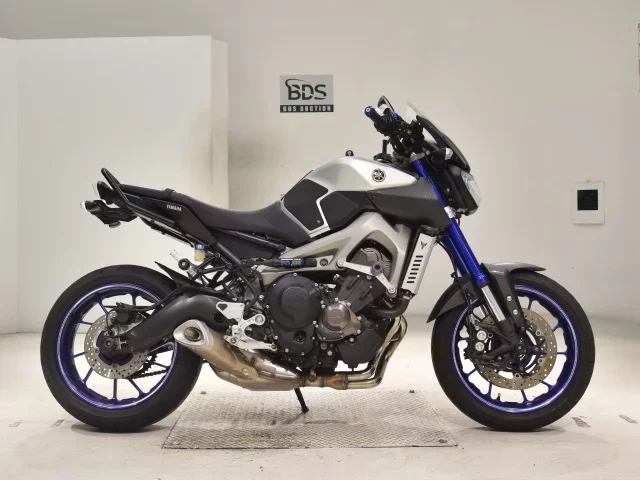 Yamaha MT-09A лот № 2965 оценка 5  с аукциона в Японии