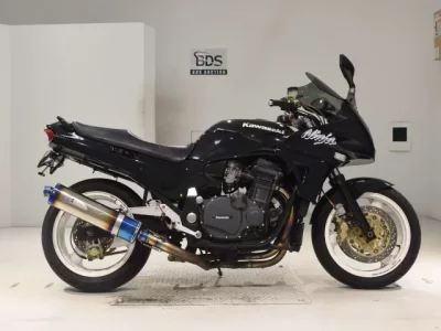 Kawasaki GPZ1100-2  с аукциона в Японии