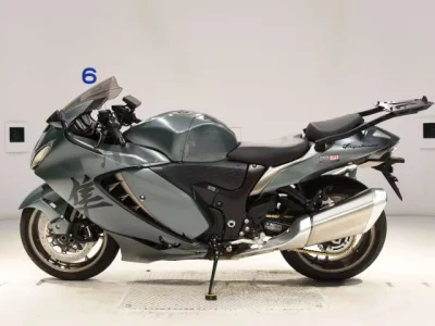 Suzuki HAYABUSA -3  с аукциона в Японии
