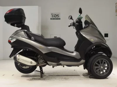 Piaggio PIAGGIO MP3 250  с аукциона в Японии