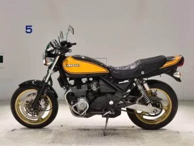 Kawasaki ZEPHYR400K  с аукциона в Японии