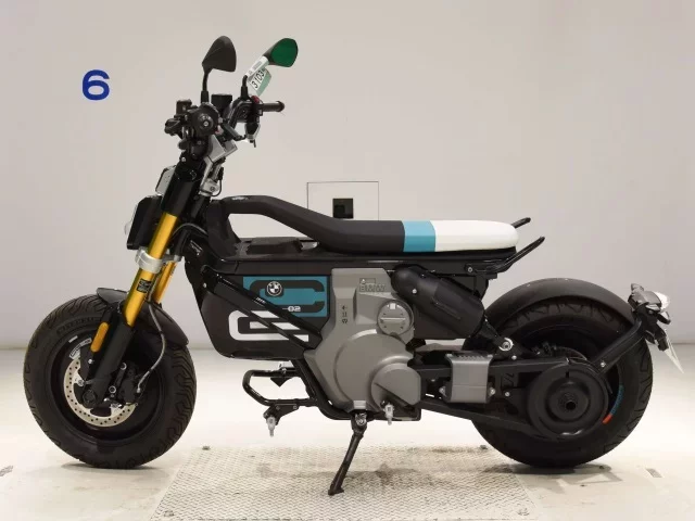 Other BMWCE02