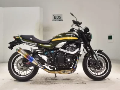 Kawasaki Z900RS 2021