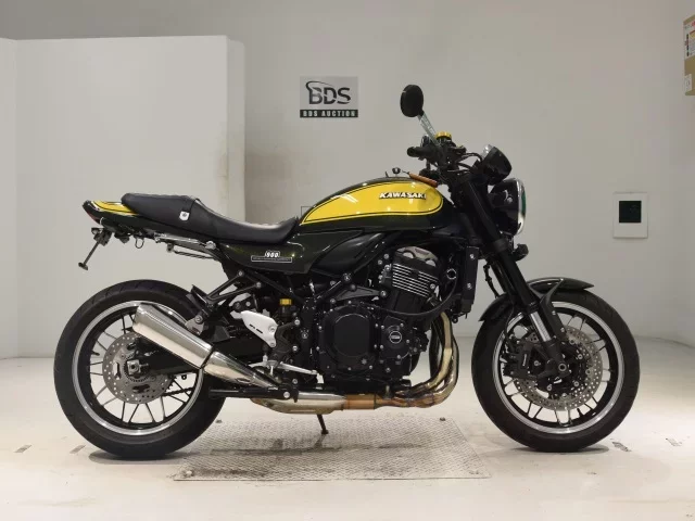 Kawasaki Z900RS лот № 0282 оценка 5  с аукциона в Японии