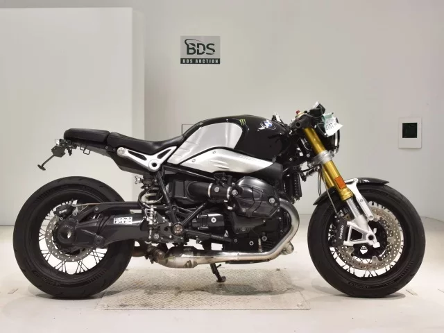 BMW  R NINE T лот № 8107 оценка 4  с аукциона в Японии