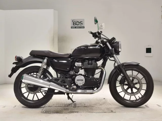 Honda GB350 лот № 5130 оценка 4  с аукциона в Японии