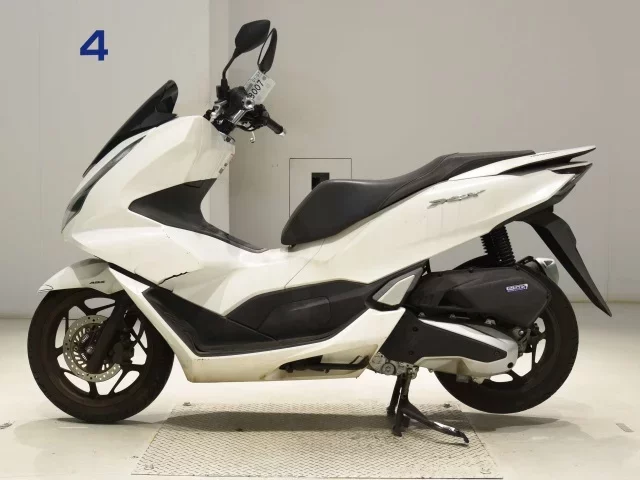 Honda PCX125-4