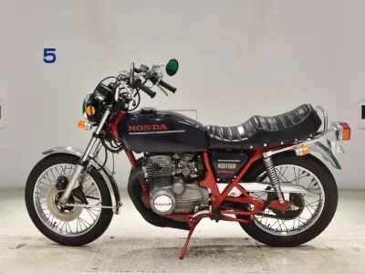 Honda CB400 лот № 2810 оценка 4  с аукциона в Японии 2
