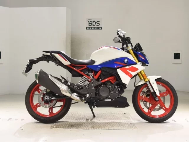 Other BMWG310R лот № 2926 оценка 8  с аукциона в Японии