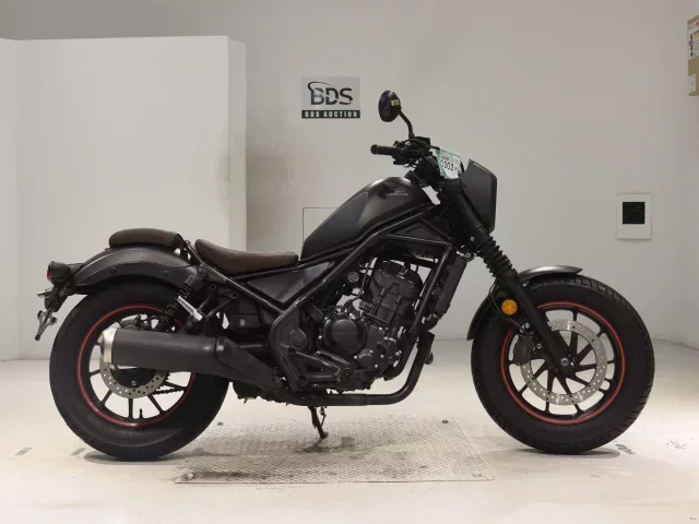 Honda REBEL 250S лот № 0303 оценка 5  с аукциона в Японии