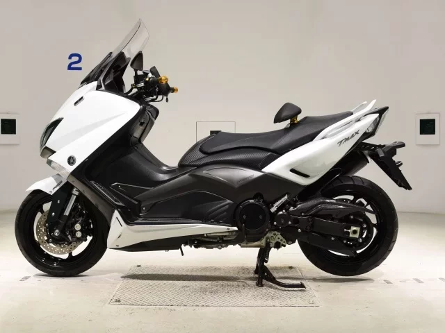 Yamaha T-MAX530