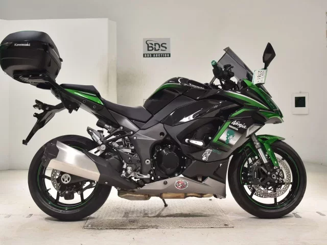 Kawasaki NINJA1000SX лот № 2781 оценка 6  с аукциона в Японии