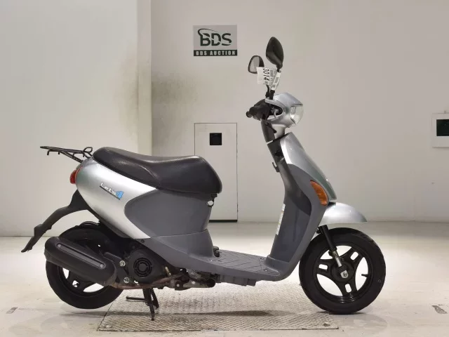 Suzuki LET S4