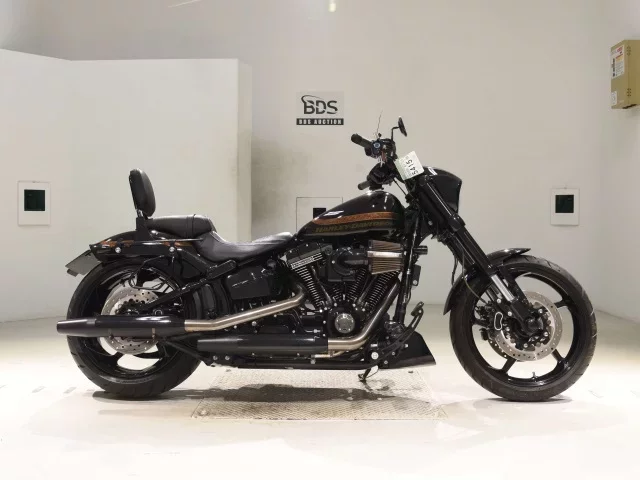 Harley-Davidson HARLEY FXSE1800CVO лот № 5415 оценка 5  с аукциона в Японии