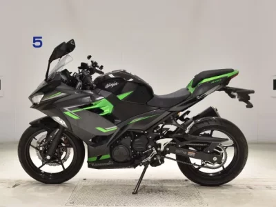 Kawasaki NINJA400-2  с аукциона в Японии