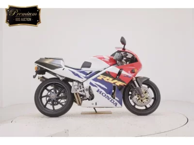 Honda RVF400  с аукциона в Японии